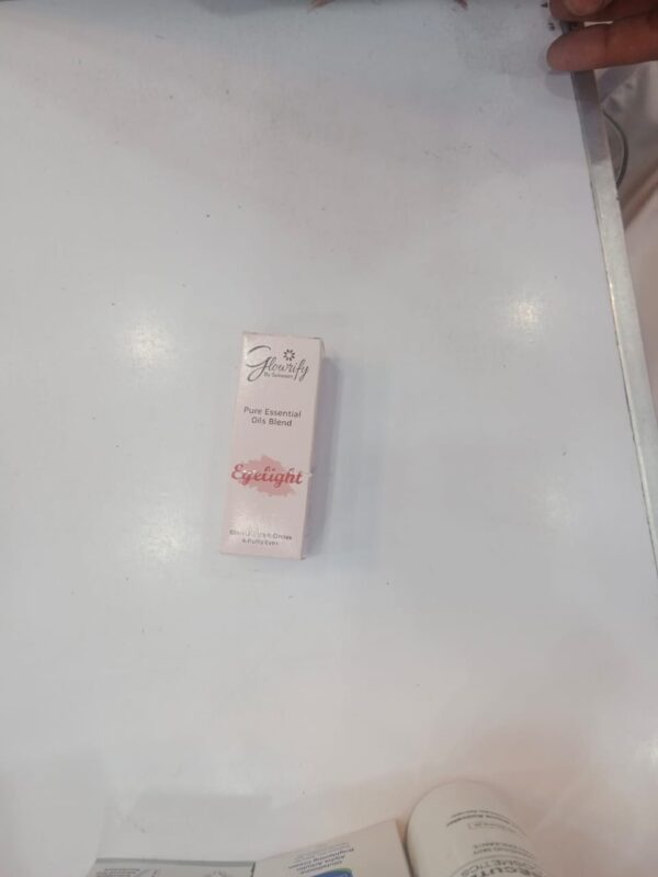 Glowrify Eyelight Serum - Eliminates Dark Circles Around Eyes & Puffy Eyes 10 ML - Image 3