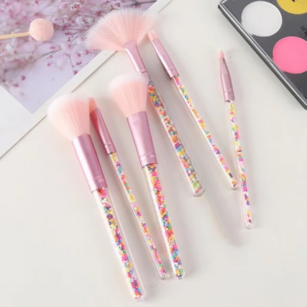 Sweet Beauty 07 PCs Makeup Brush Set | Complete Brush Kit for Professional and Beginner (Random Color) - Image 4